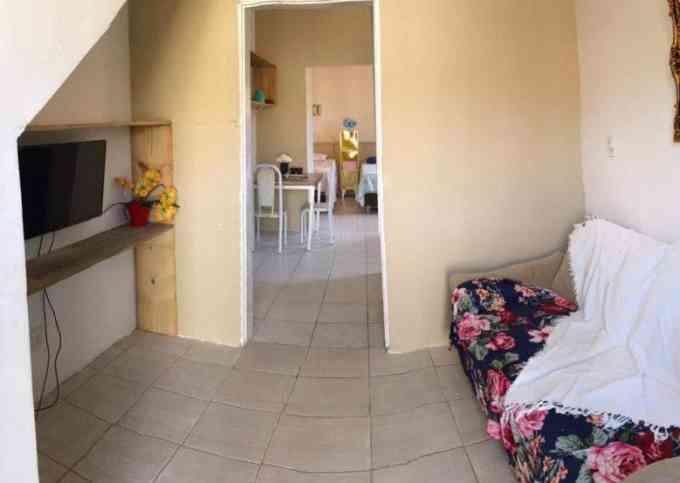 Alugo quarto